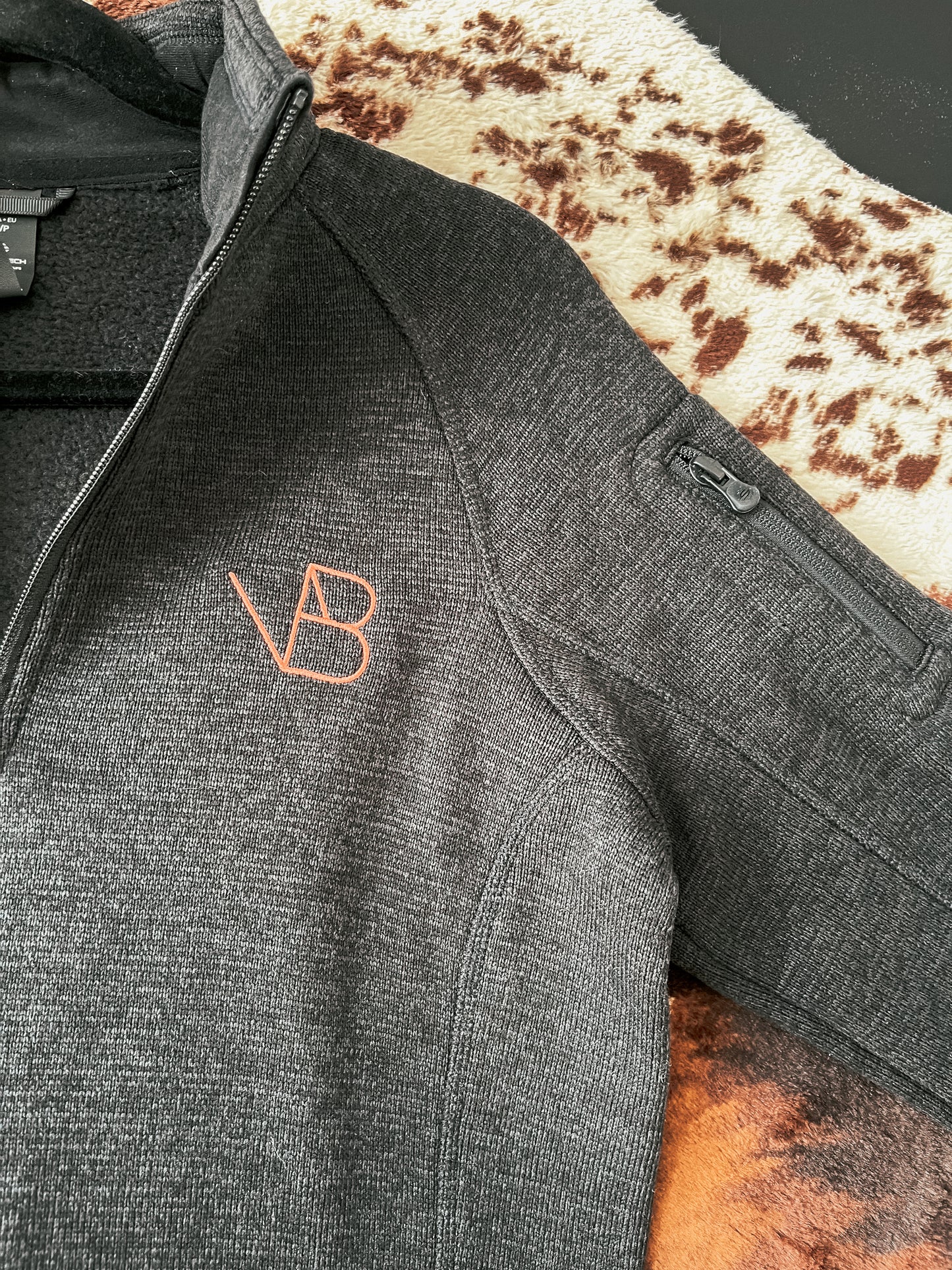 VB Women's 1/4 Zip